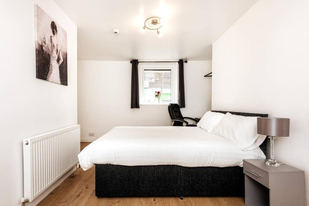Liverpool City Centre - Fabulous 3 En-Suite Bedrooms - Sleeps 10 People Exterior photo