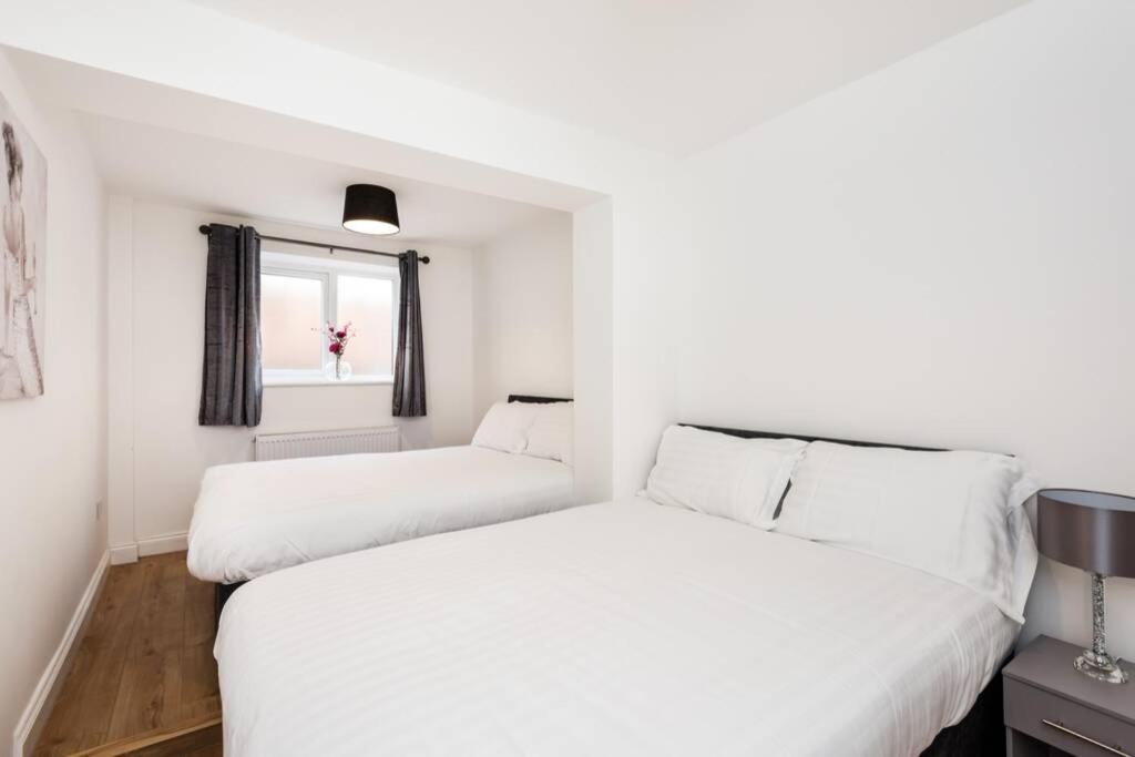 Liverpool City Centre - Fabulous 3 En-Suite Bedrooms - Sleeps 10 People Exterior photo